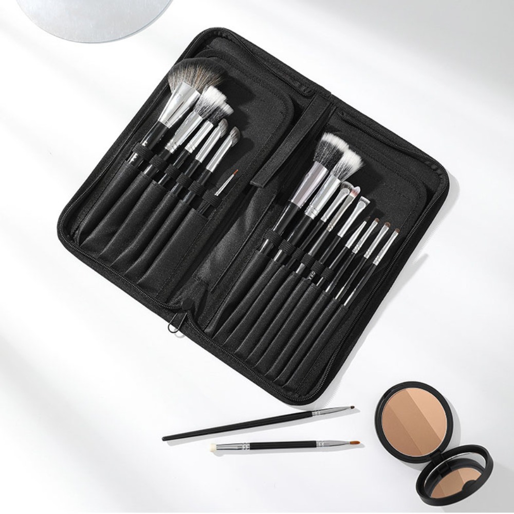 Blush Brush Kabuki - Borsa per pennelli per trucco portatile