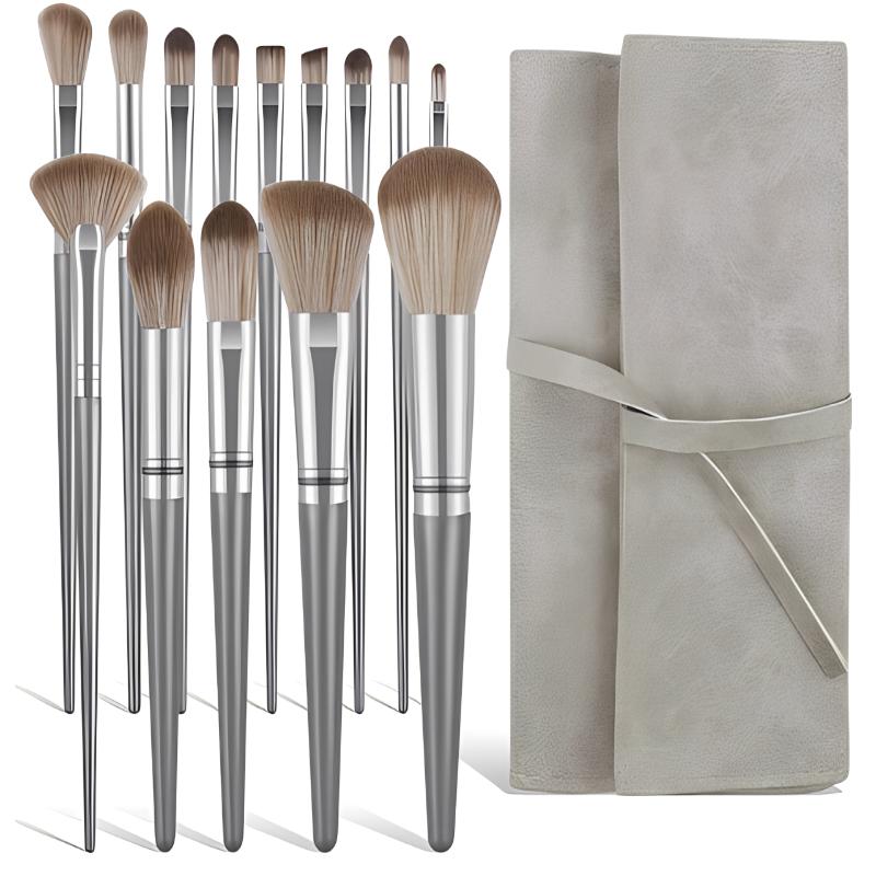 Set di 14 Pennelli da Trucco G - Merit Beauty Makeup recensione e prezzo