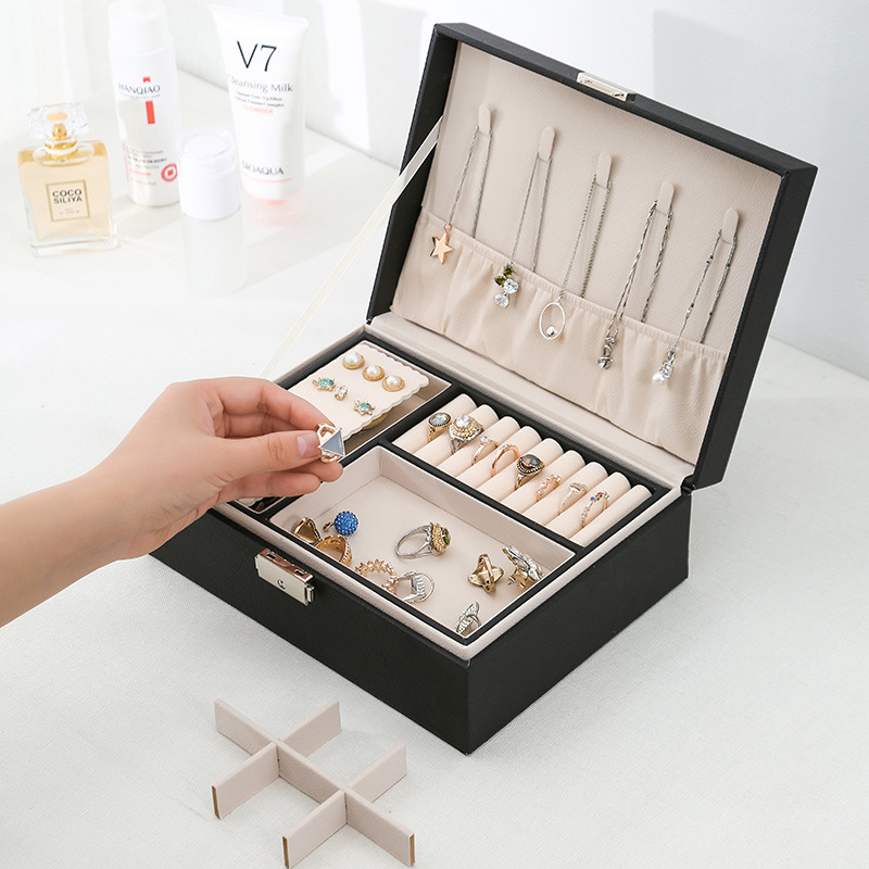 Organizzatore per Gioielli in  - Beauty Makeup Box Set recensione e prezzo