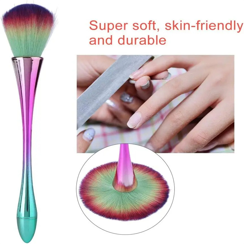 Pennelli professionali per nai - Blush Brush Kabuki recensione e prezzo